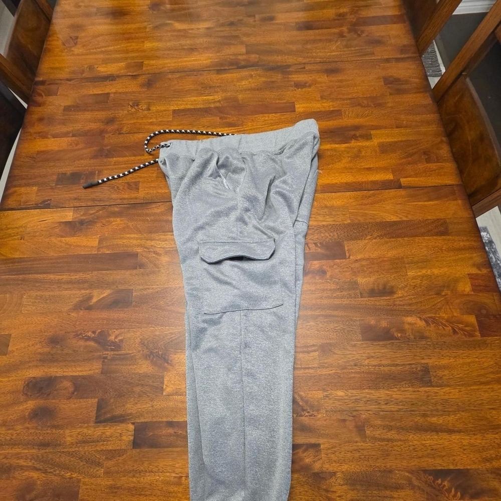 AIRWALK GREY CARGO SWEATPANTS SIZE MEDIUM SKU88 - Picture 3 of 8
